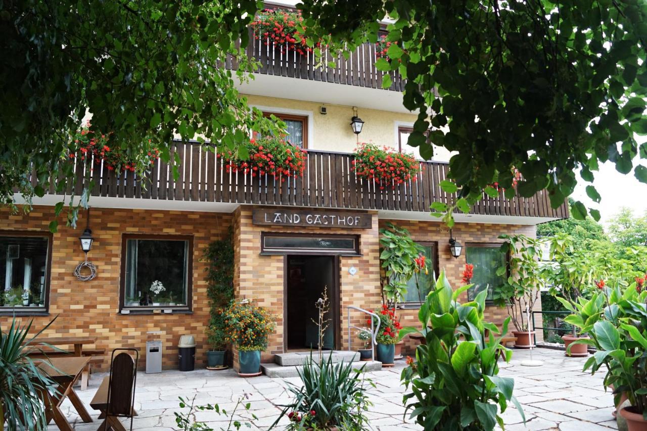 Hotel-Landgasthof Henghuber Roetz Экстерьер фото
